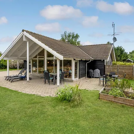 Holiday home Gorgeous In With Wifi